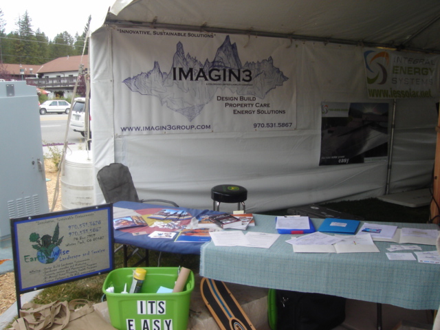 2010/boothsetup1.jpg 2010/boothsetup1.jpg